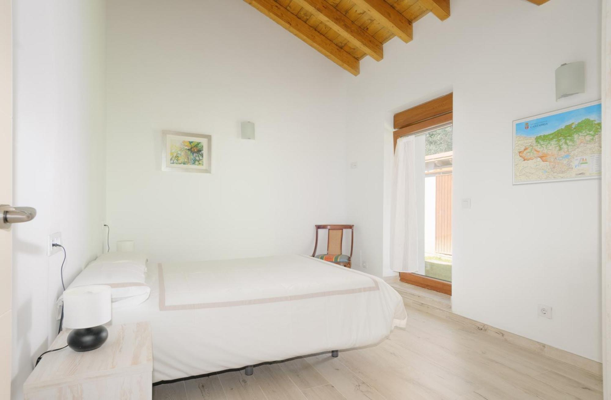 Apartamentos Rurales Las Garzas De Oyambre San Vicente De La Barquera Chambre photo